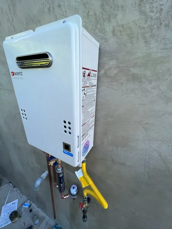 Tankless water heater installation for Wildwood Springs homes